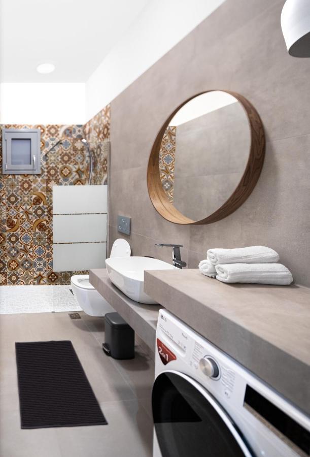 Andos Cozy & Luxury Upgraded Apartments Athen Exterior foto
